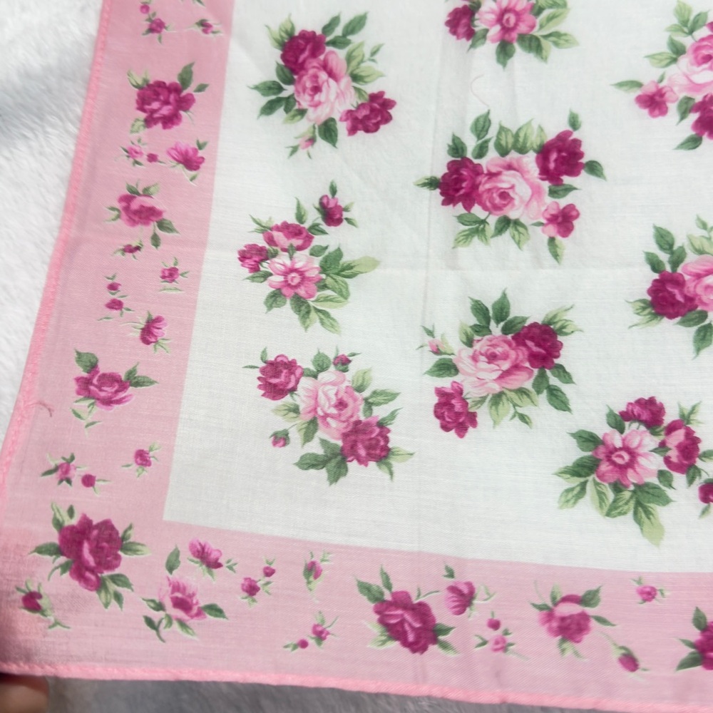 Kenzo Pink and Green Floral Scarf/Handkerchief Cotton 17.5/17.5 - Picture 4 of 9